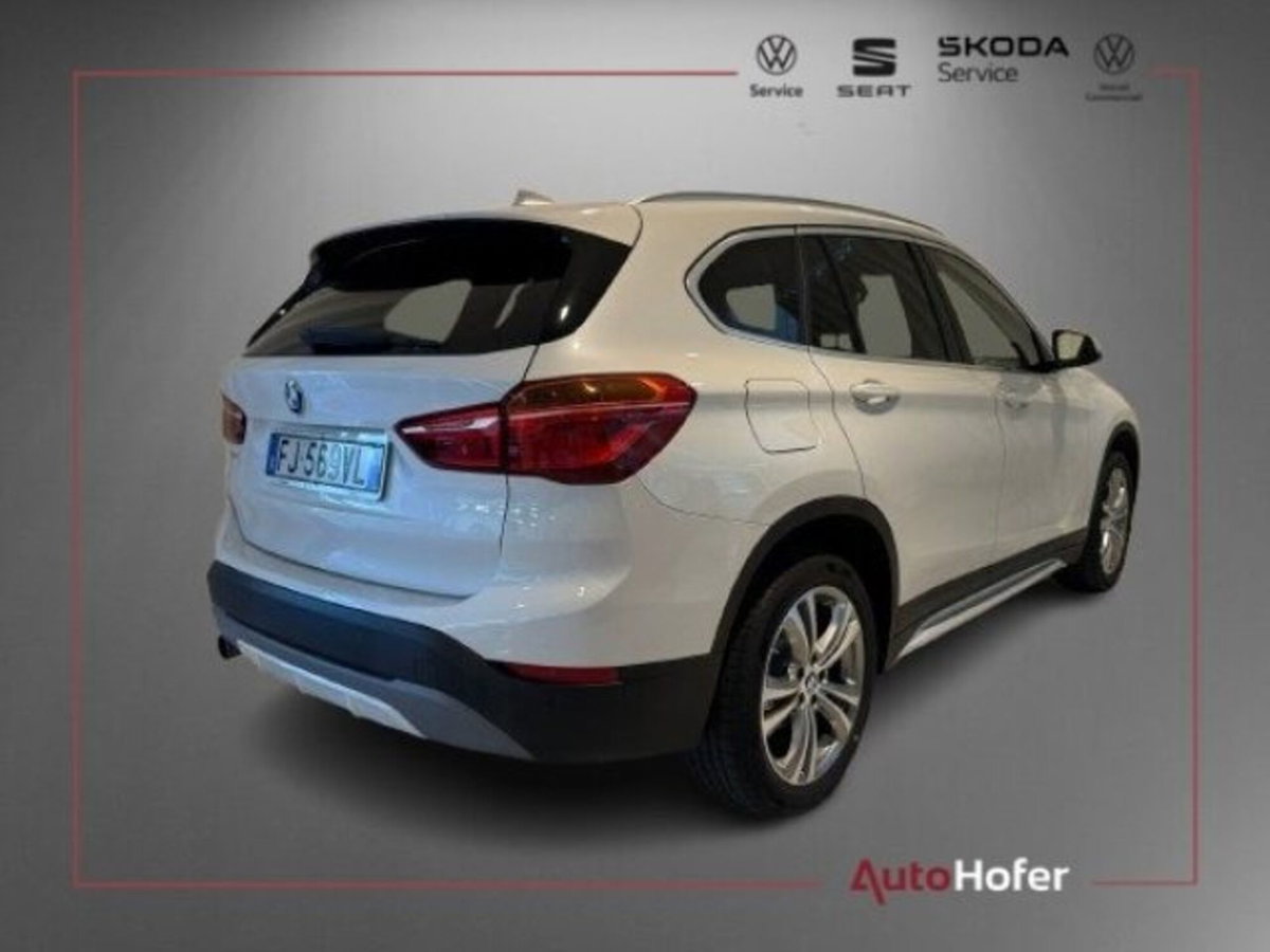 BMW X1 sDrive18d Sport (3)