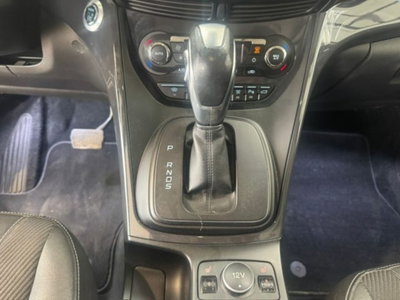Ford Kuga 2.0 TDCI 180 CV S&S 4WD Powershift Titanium X (19)