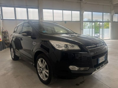 Ford Kuga 2.0 TDCI 180 CV S&S 4WD Powershift Titanium X (2)