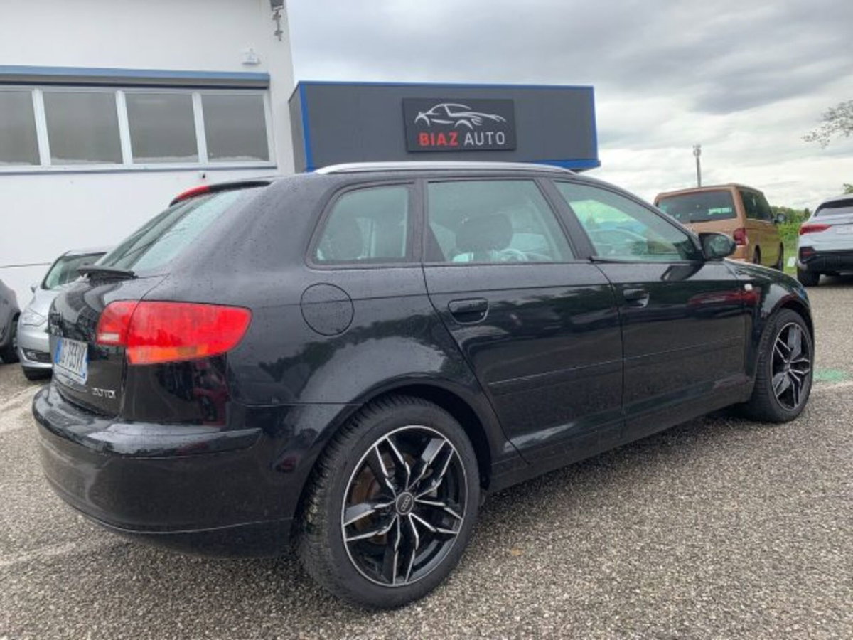Audi A3 Sportback 2.0 TDI 170 CV F.AP. Ambiente (8)