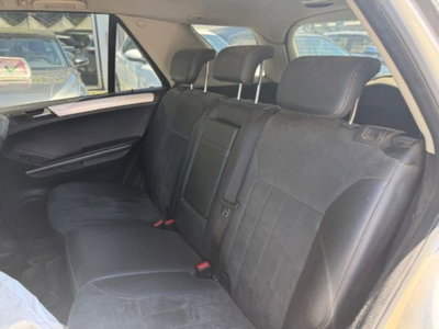 Mercedes-Benz Classe ML 320 CDI Sport (5)