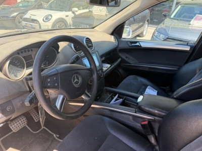 Mercedes-Benz Classe ML 320 CDI Sport (6)