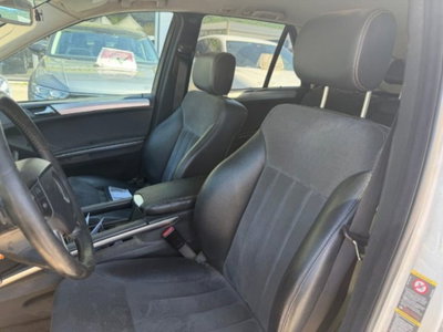 Mercedes-Benz Classe ML 320 CDI Sport (7)