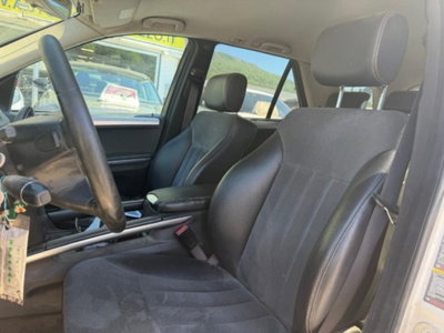 Mercedes-Benz Classe ML 320 CDI Sport (9)