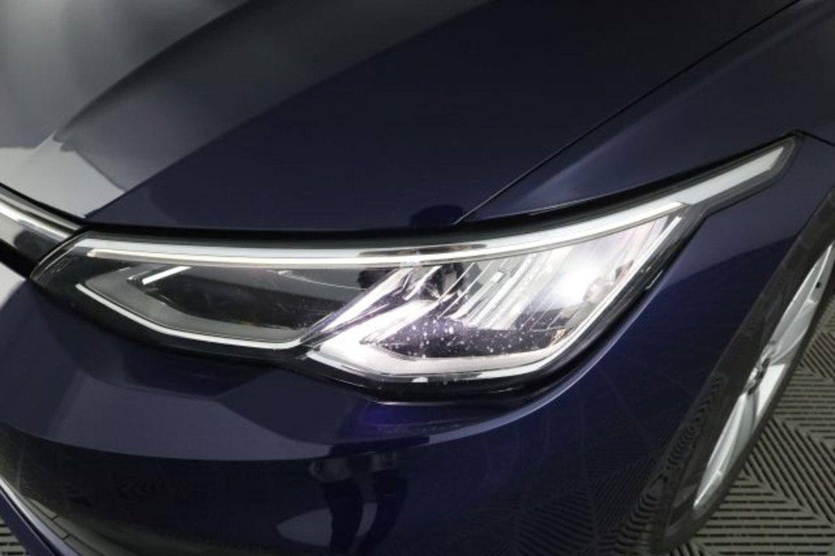 Volkswagen Golf 1.0 TSI EVO Life (9)