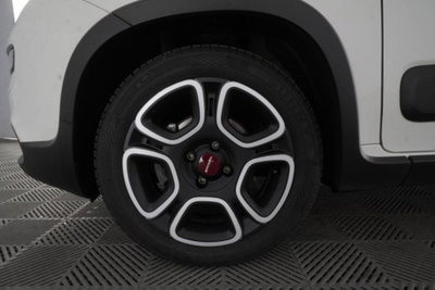 Fiat Panda 1.0 FireFly S&S Hybrid City Cross (16)
