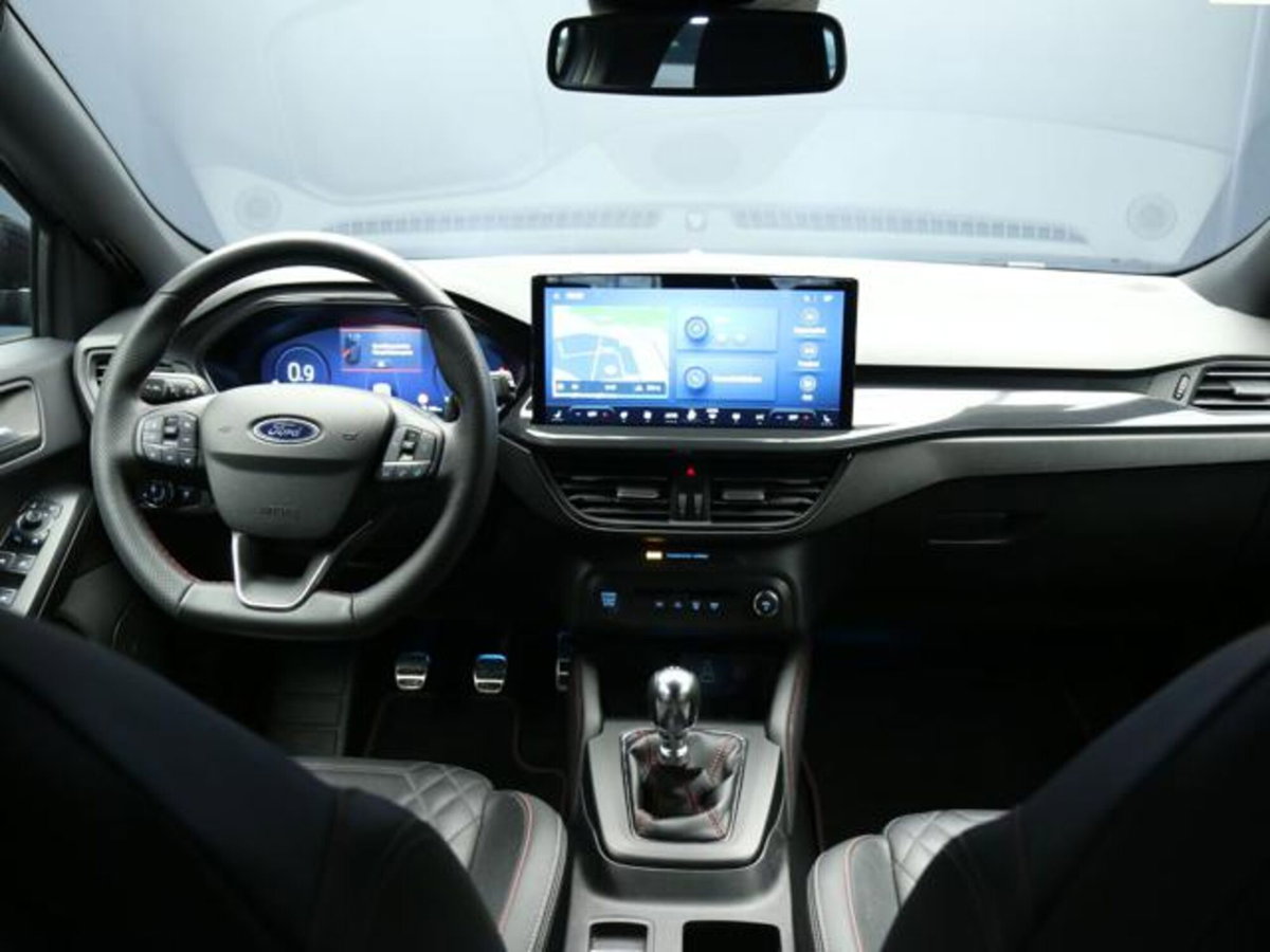 Ford Focus Station Wagon 1.0 EcoBoost Hybrid 125 CV Powershift SW ST-Line X (8)