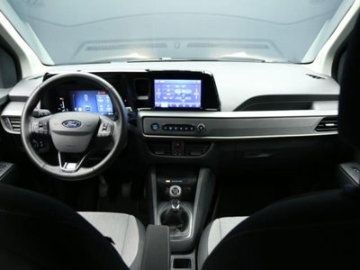 Ford Tourneo Courier 1.0 EcoBoost 100 CV Titanium (10)