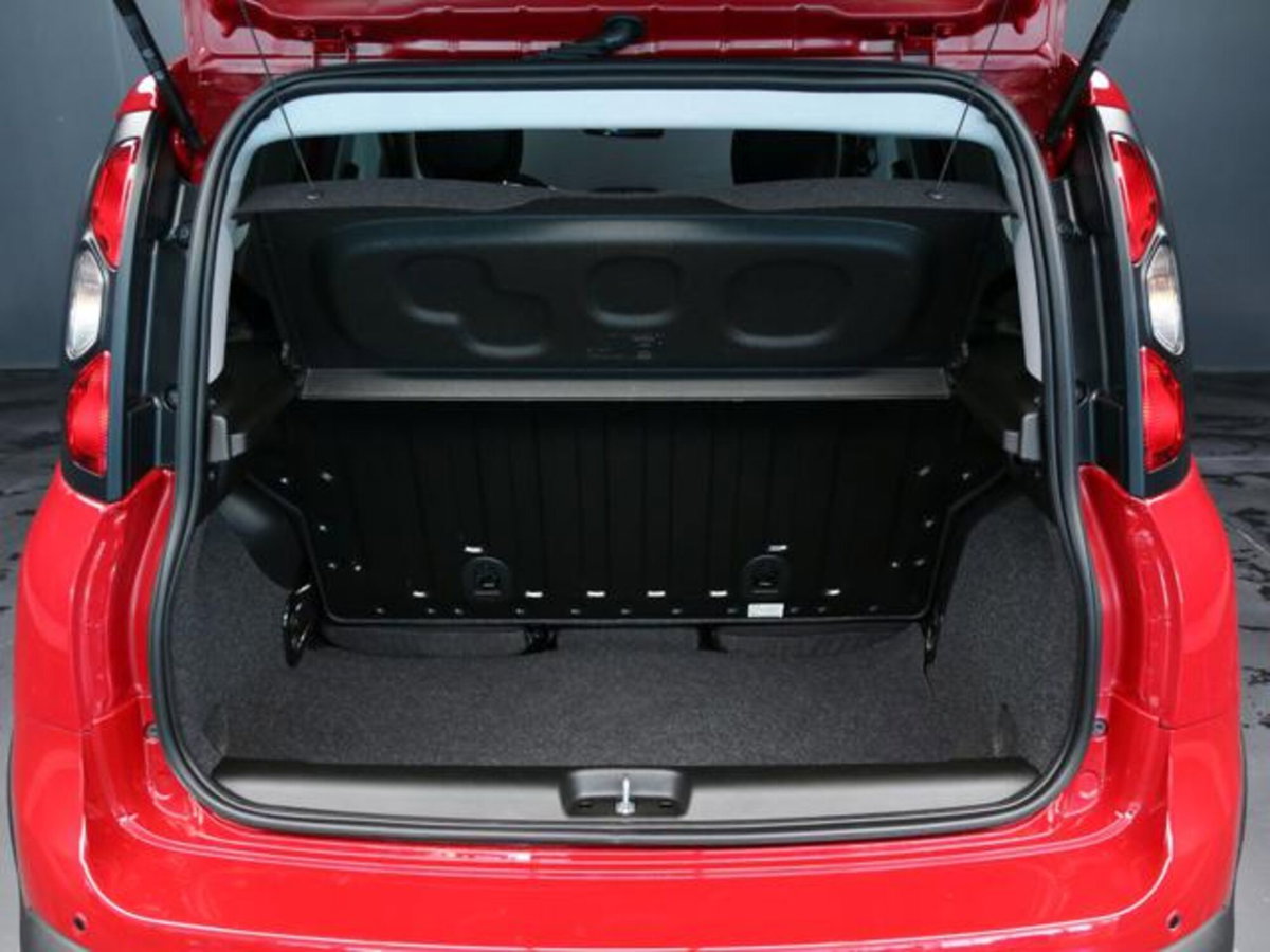 Fiat Panda Cross 1.0 firefly hybrid Cross s&s 70cv 5p.ti (7)