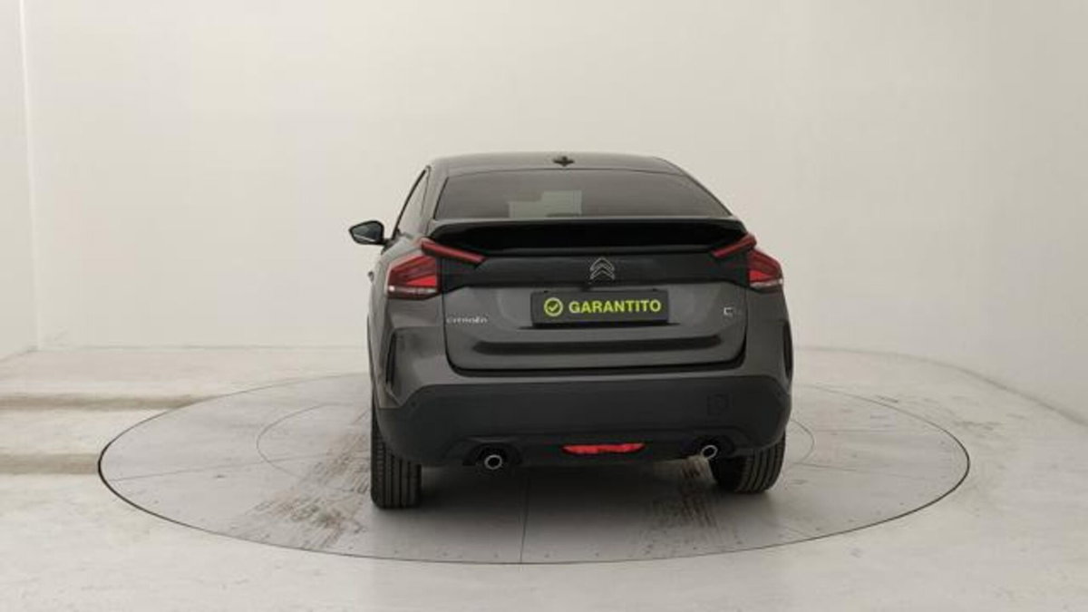 Citroen C4 PureTech 130 S&S EAT8 Shine (4)