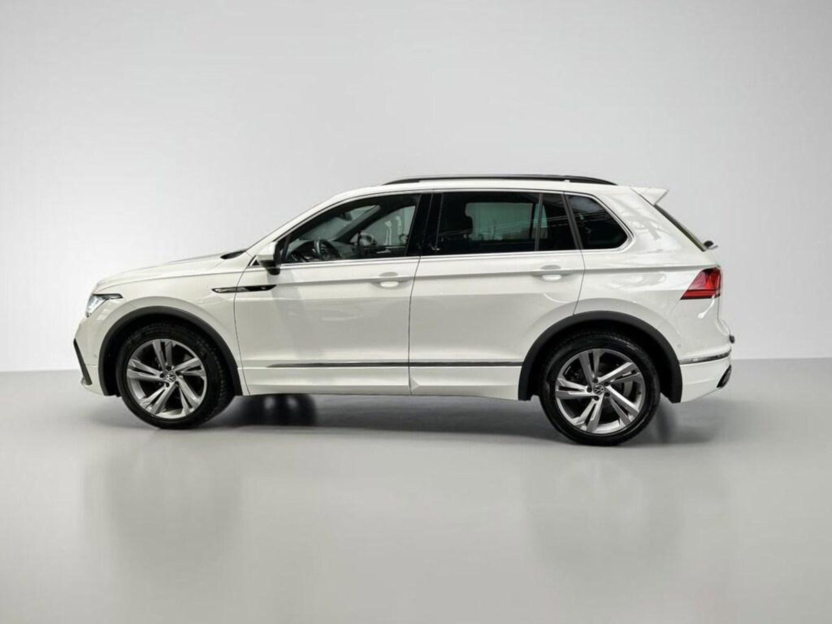 Volkswagen Tiguan 2.0 TDI 150 CV SCR DSG 4MOTION R-Line (3)