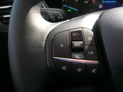 Ford Kuga 2.5 Plug In Hybrid 225 CV CVT 2WD Titanium (11)