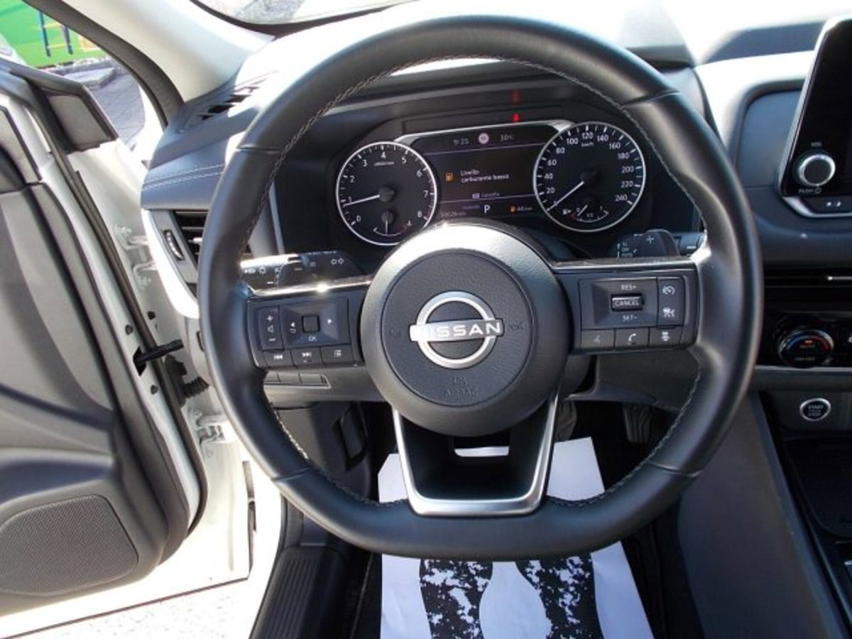 Nissan Qashqai 1.3 mhev Business 2wd 158cv xtronic (17)