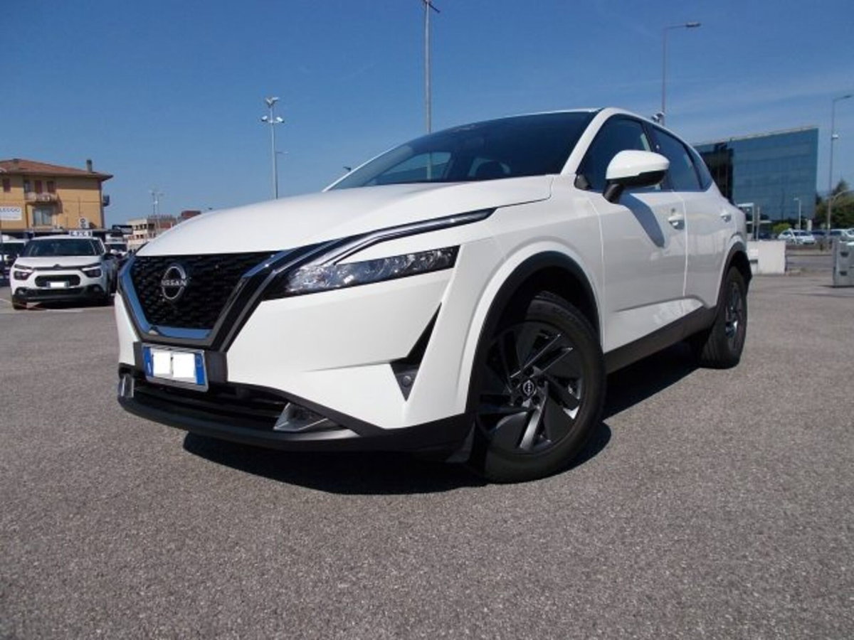 Nissan Qashqai 1.3 mhev Business 2wd 158cv xtronic (2)