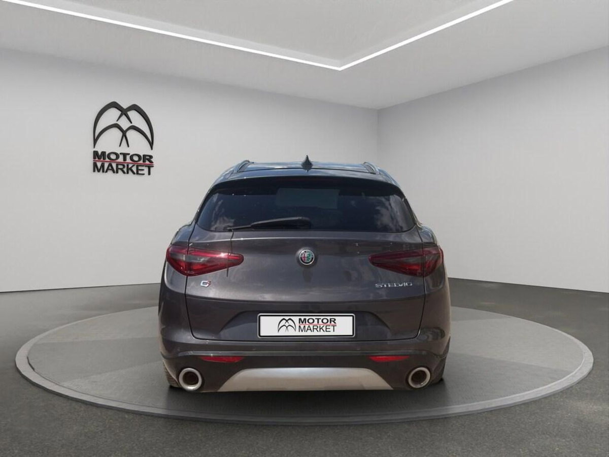 Alfa Romeo Stelvio Stelvio 2.0 Turbo 280 CV AT8 Q4 Ti (6)