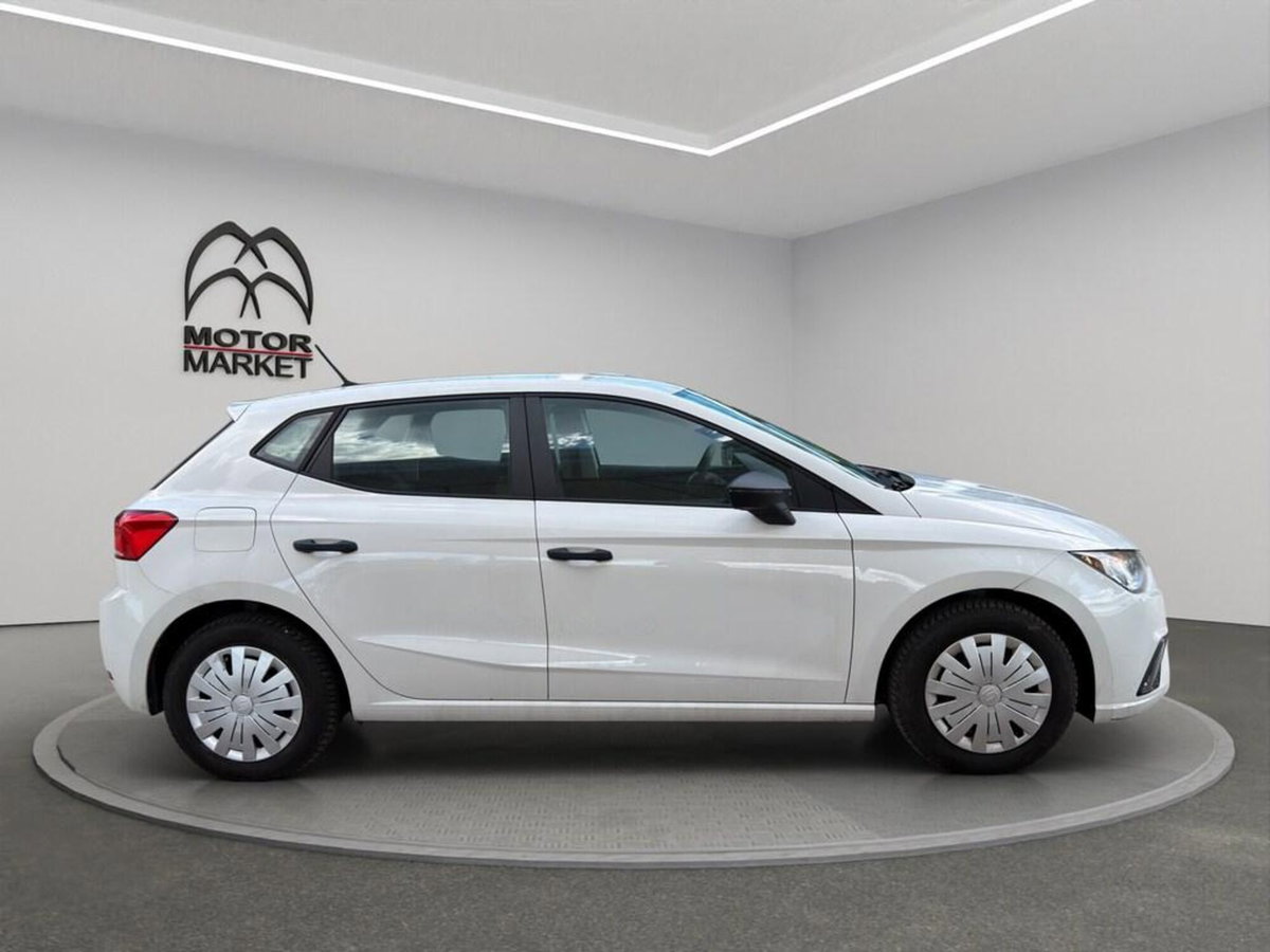 SEAT Ibiza 1.0 TGI 5 porte Reference (4)