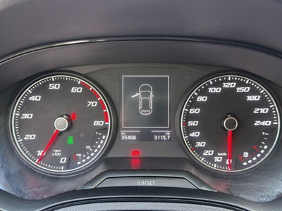 SEAT Ibiza 1.0 TGI 5 porte Reference (9)