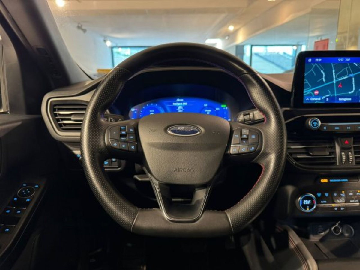 Ford Kuga 2.5 Full Hybrid 190 CV CVT AWD ST-Line Design (13)