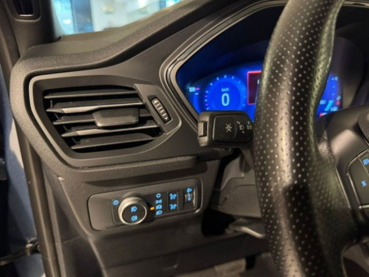 Ford Kuga 2.5 Full Hybrid 190 CV CVT AWD ST-Line Design (14)