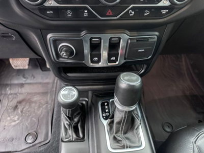 Jeep Wrangler 2.2 Mjt II Sahara (13)