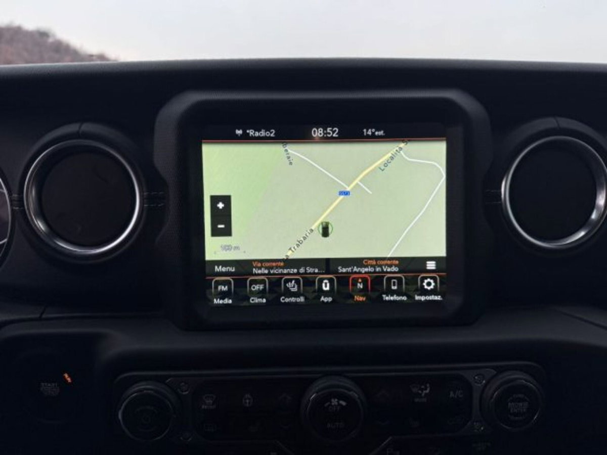 Jeep Wrangler 2.2 Mjt II Sahara (16)