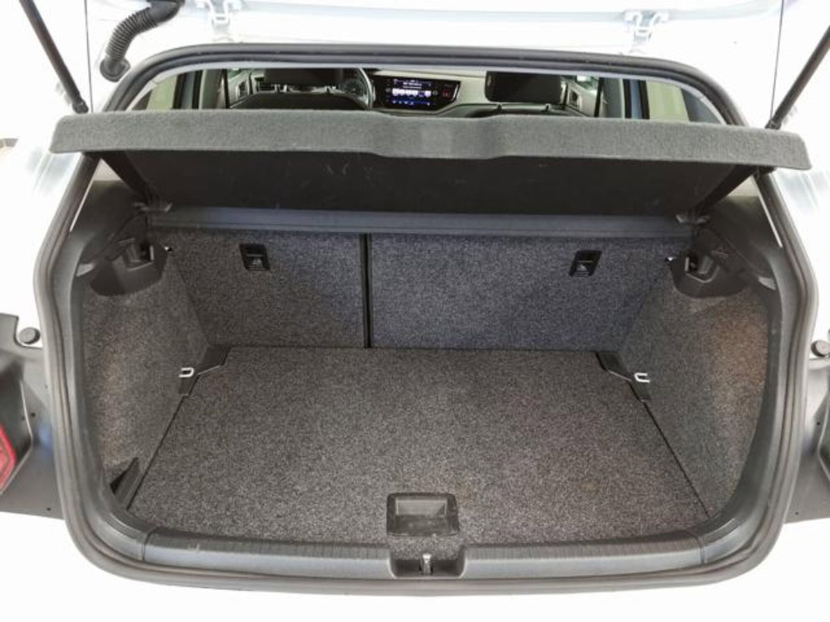 Volkswagen Polo 1.0 tsi R-Line 95cv dsg (14)