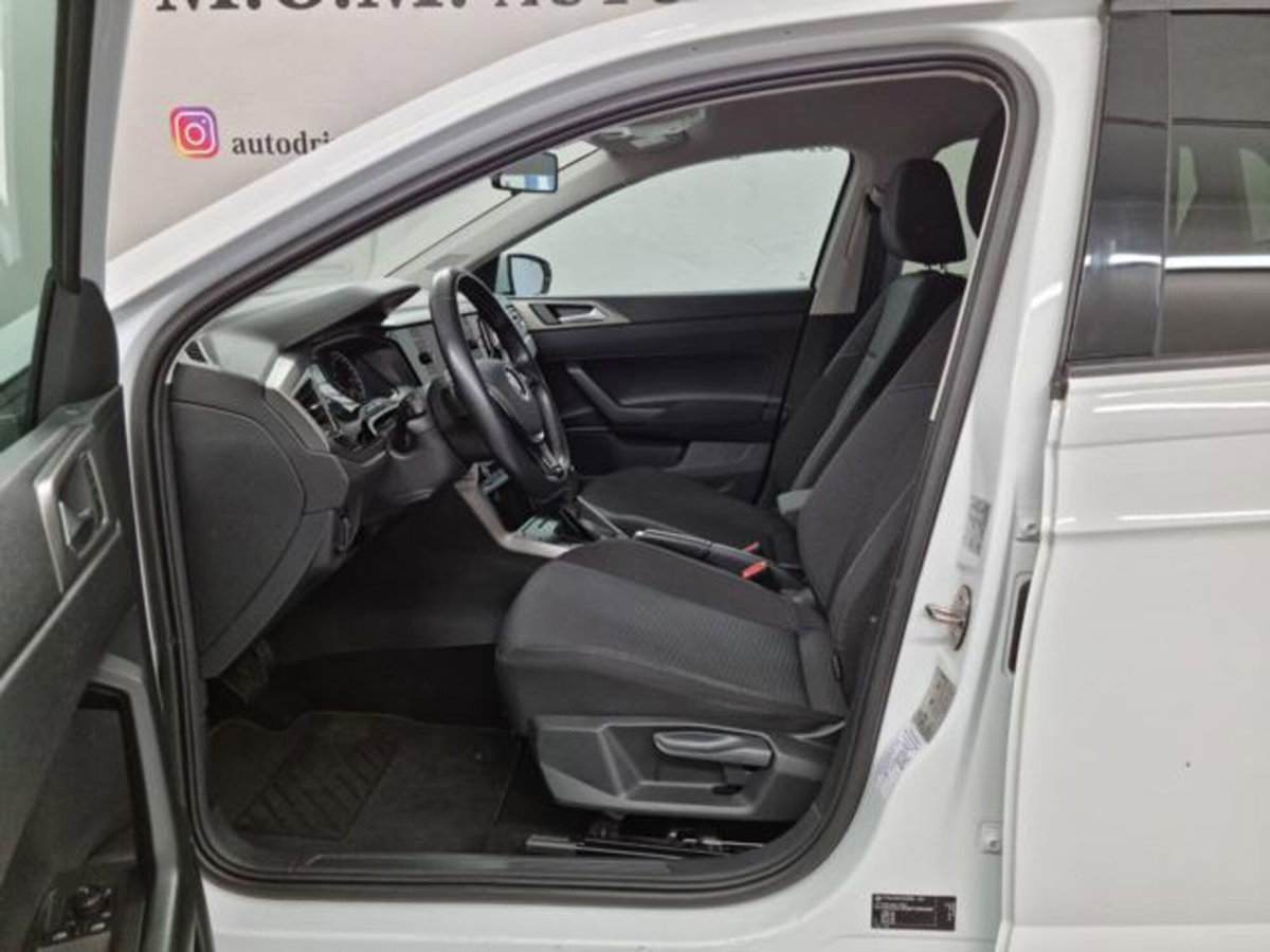 Volkswagen Polo 1.0 tsi R-Line 95cv dsg (8)