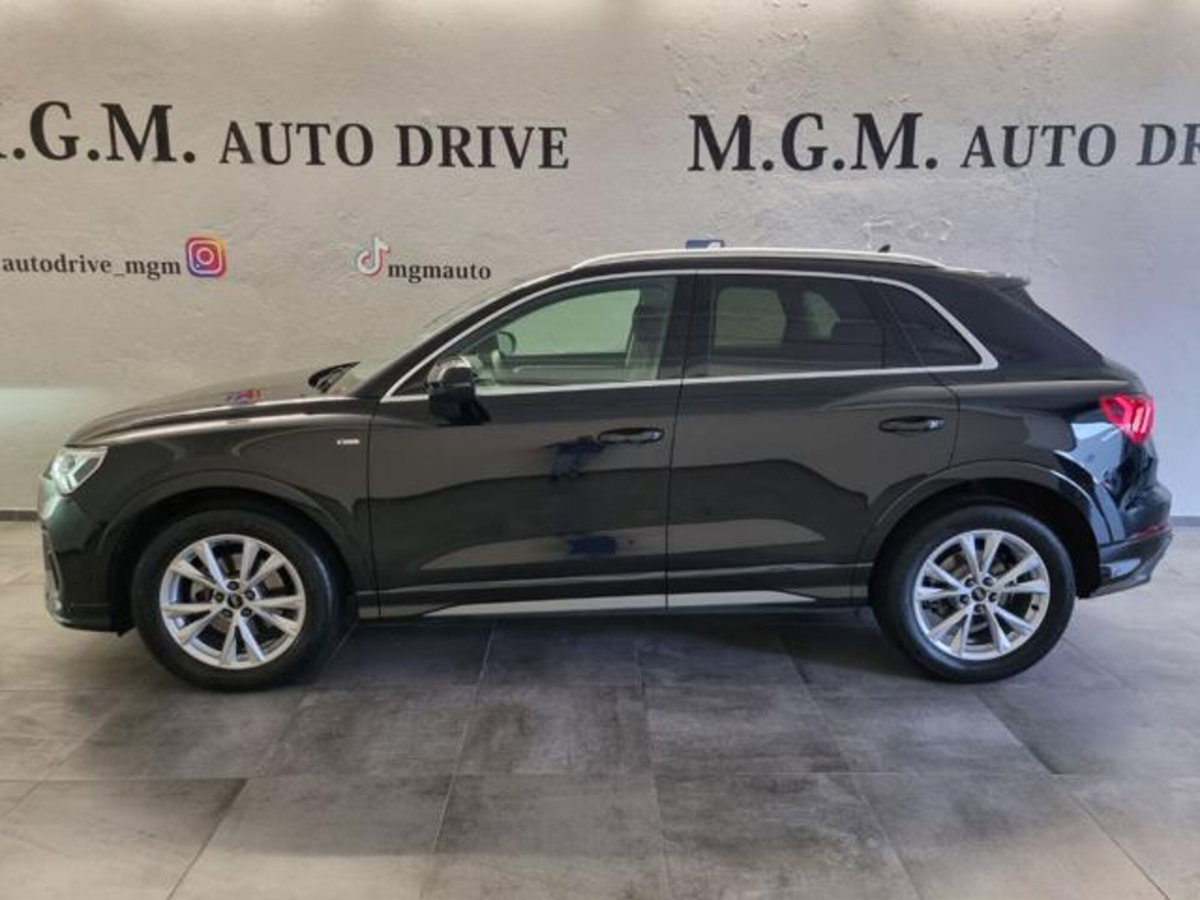 Audi Q3 Sportback 35 TDI quattro S tronic S line edition (2)