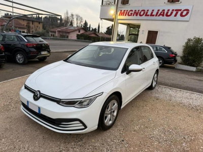 Volkswagen Golf Variant 2.0 TDI SCR DSG Life usata