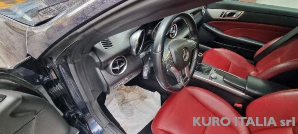 Mercedes-Benz SLK 200 CGI Sport (18)