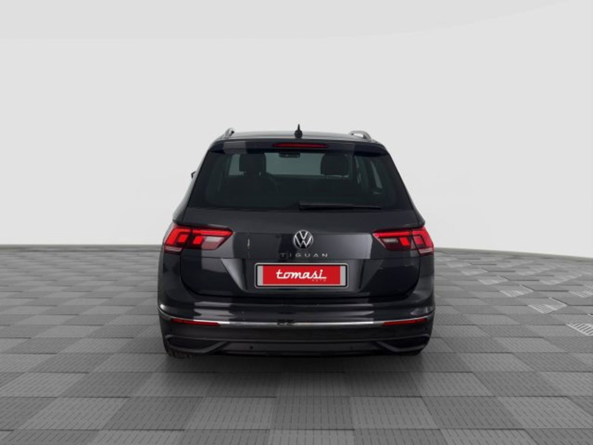 Volkswagen Tiguan 1.5 TSI 150 CV DSG ACT Life (4)