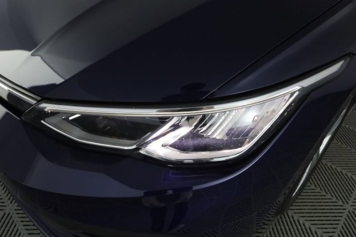 Volkswagen Golf 1.0 TSI EVO Life (9)