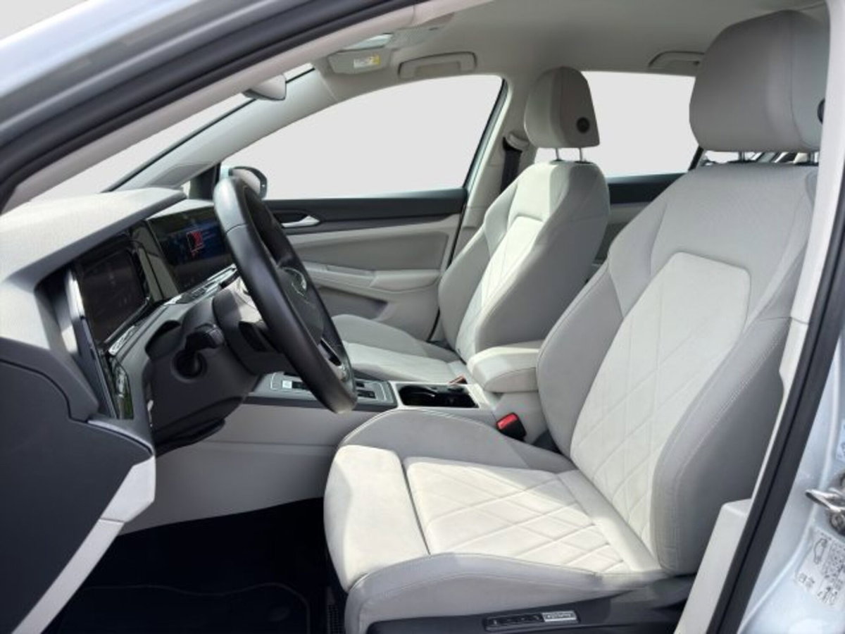 Volkswagen Golf 1.5 eTSI 130 CV EVO ACT DSG Style (10)