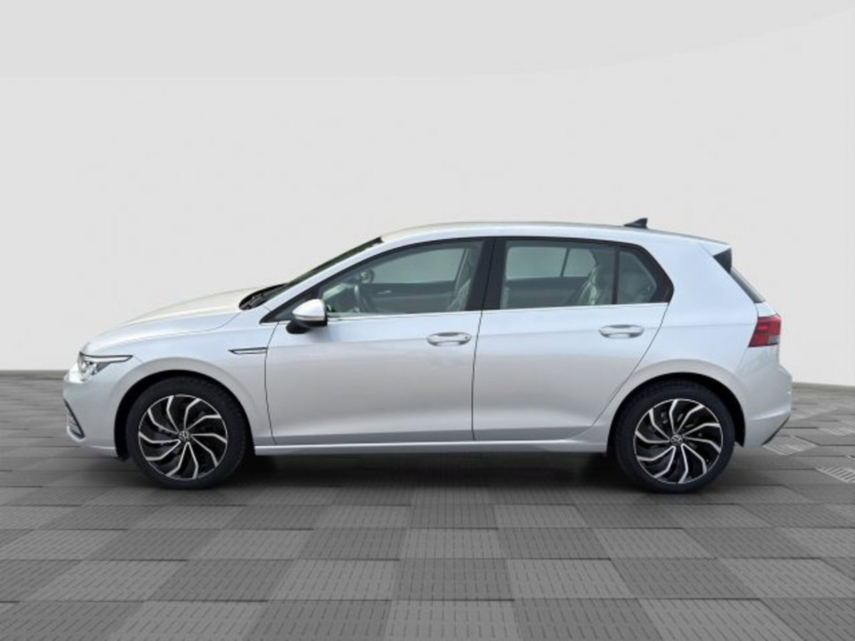 Volkswagen Golf 1.5 eTSI 130 CV EVO ACT DSG Style (2)