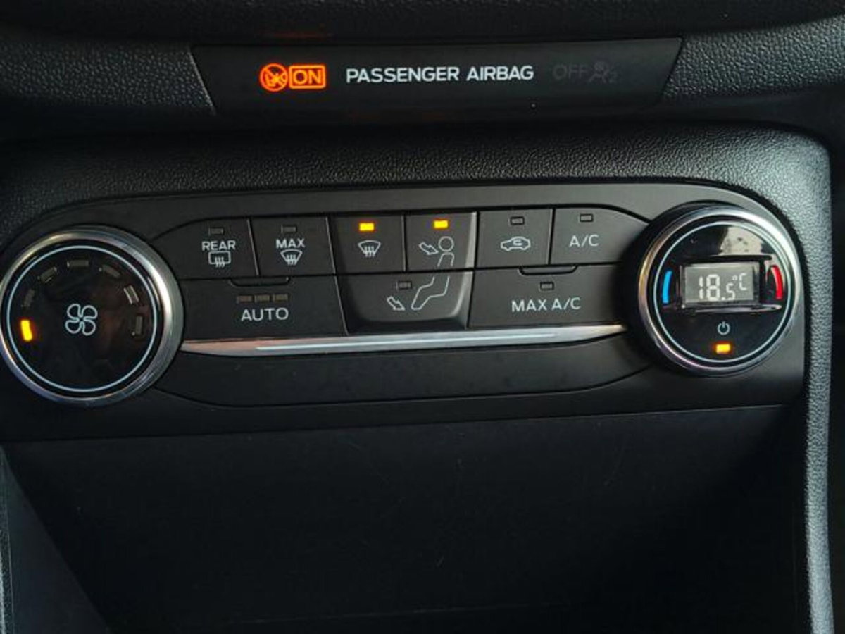 Ford Fiesta Active 1.5 EcoBlue (12)