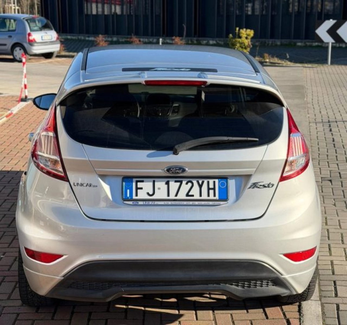 Ford Fiesta 1.5 TDCi 75CV 5 porte ST-Line (6)