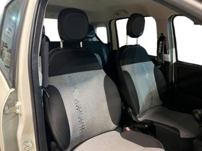 Fiat Panda 1.3 MJT 95 CV S&S Lounge (9)