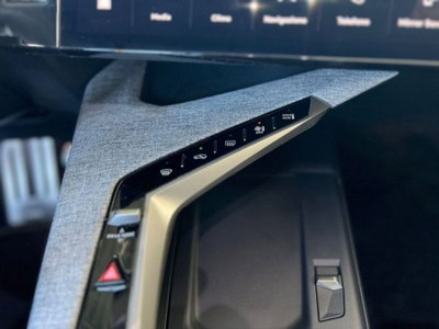Peugeot 5008 1.2 hybrid GT 145cv 5p.ti e-dcs6 (10)