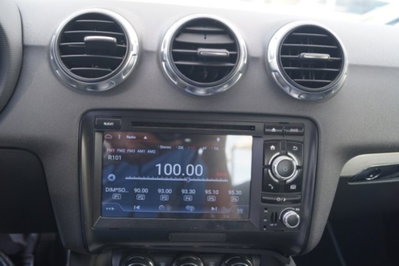Audi TT Coupé 2.0 TFSI (11)