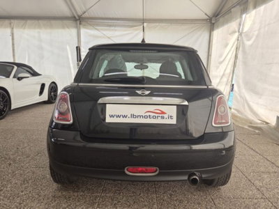 MINI Mini 1.4 16V One (55kW) (5)