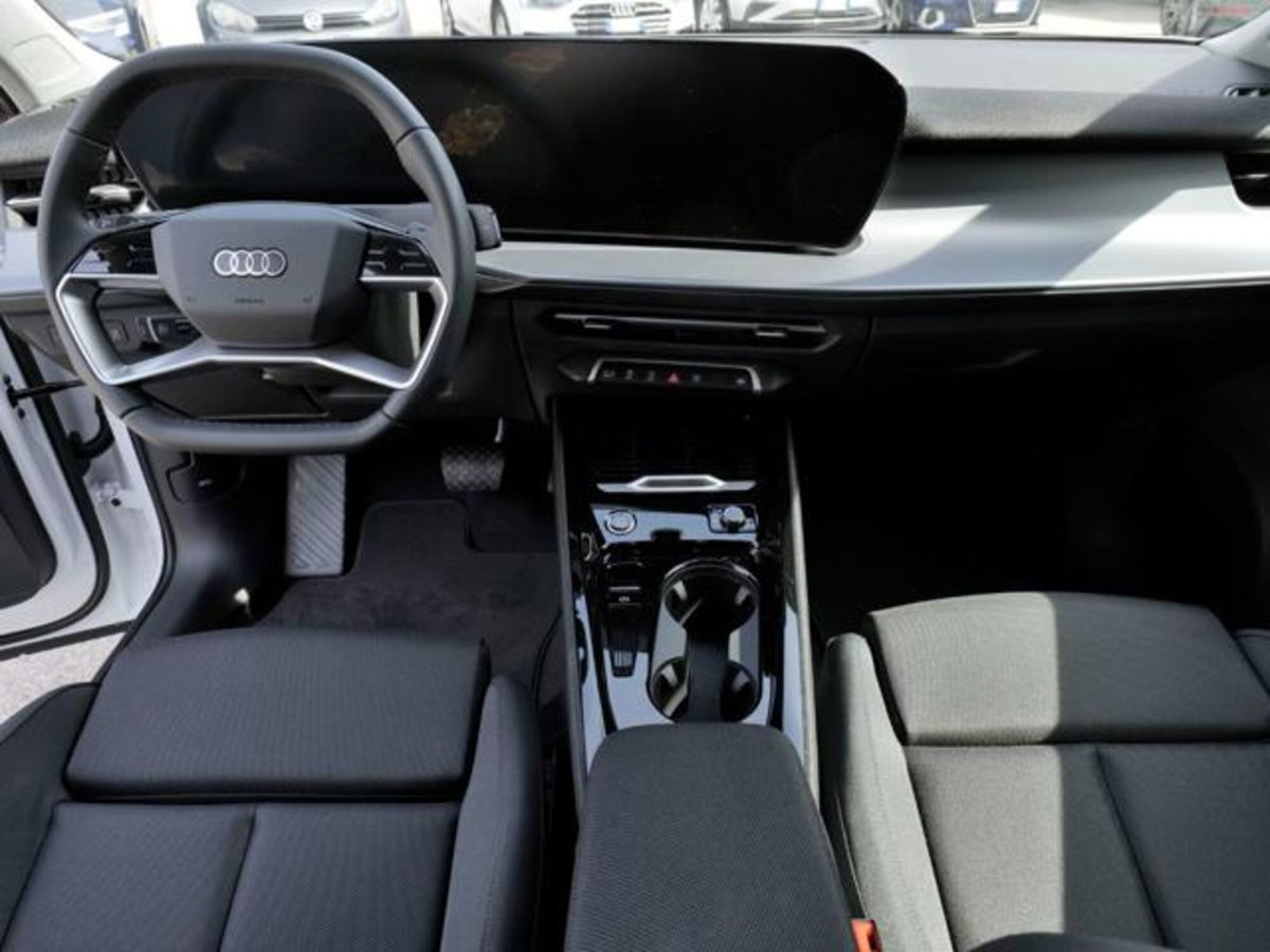 Audi Q3 Sportback 2.0 tdi S line edition 150cv s-tronic (7)