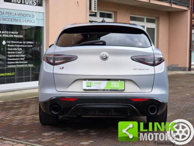 Alfa Romeo Stelvio Stelvio 2.0 Turbo 280 CV AT8 Q4 Veloce (2)