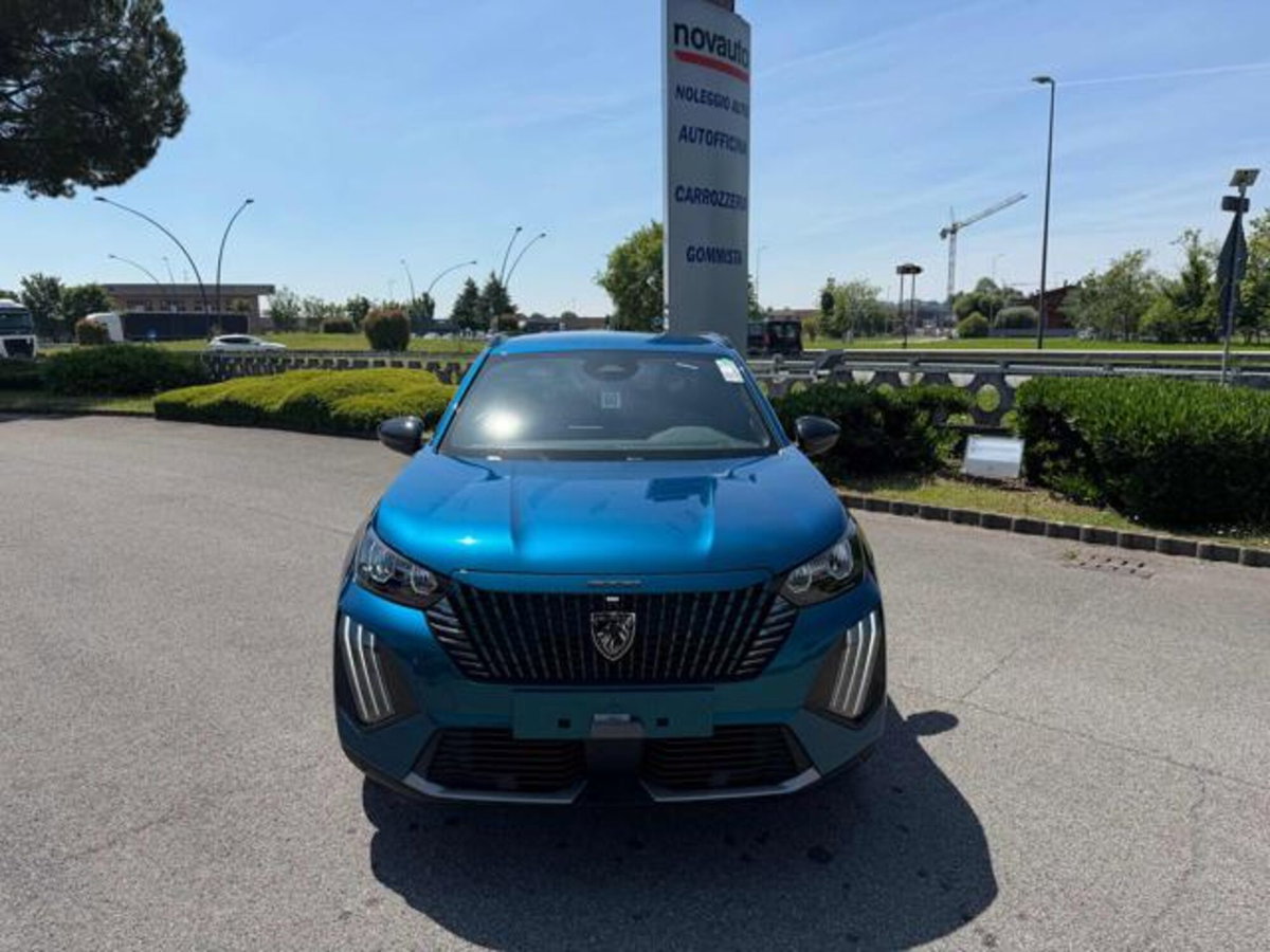 Peugeot 2008 PureTech 100 S&S Allure (2)