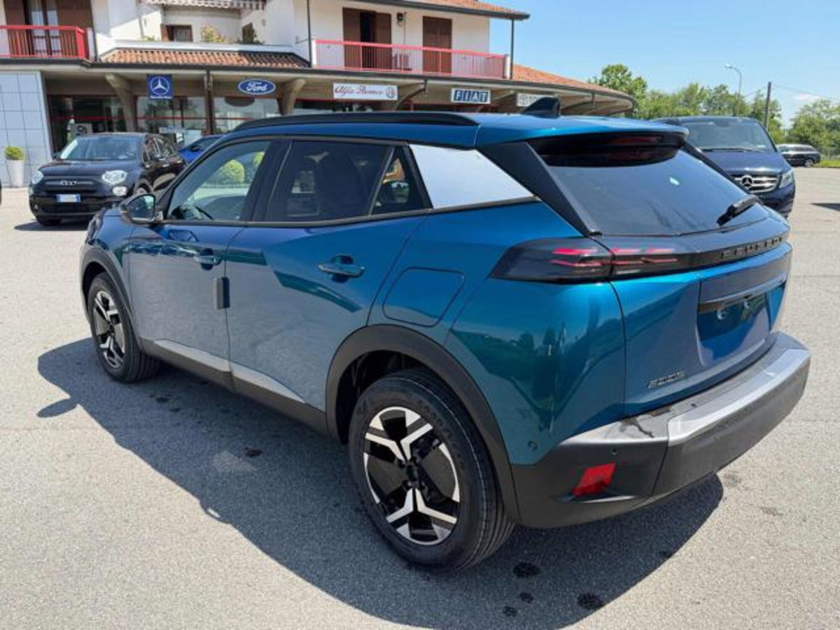 Peugeot 2008 PureTech 100 S&S Allure (7)