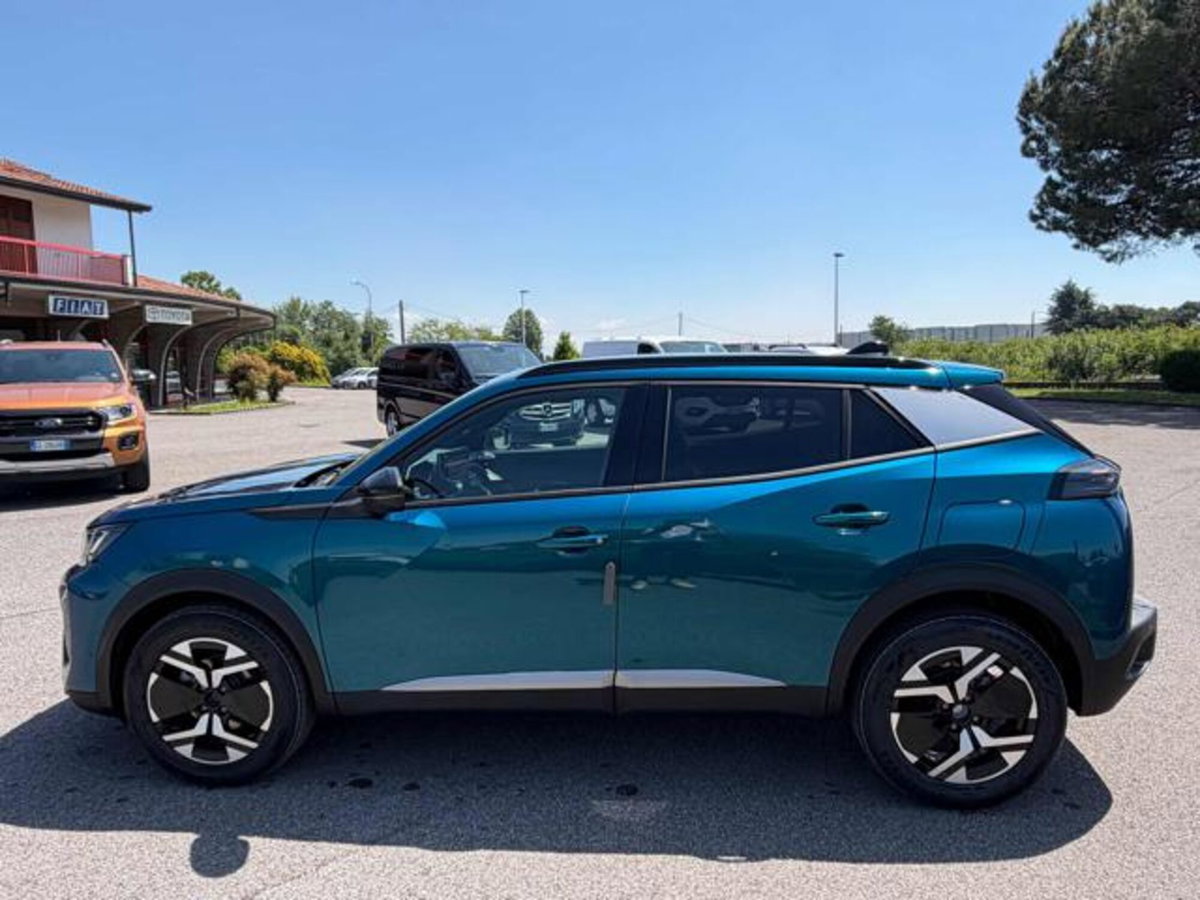 Peugeot 2008 PureTech 100 S&S Allure (8)