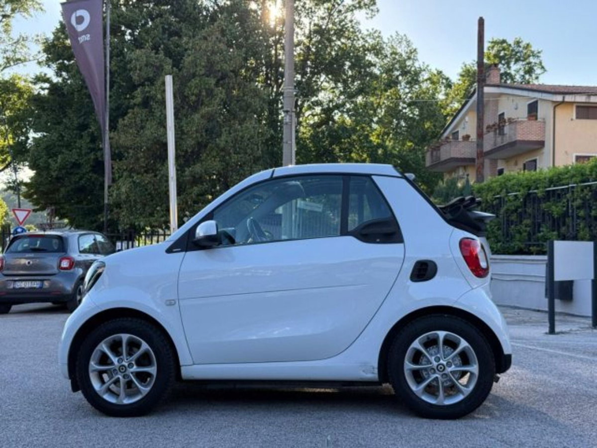 smart Fortwo Cabrio 70 1.0 twinamic cabrio Passion (17)