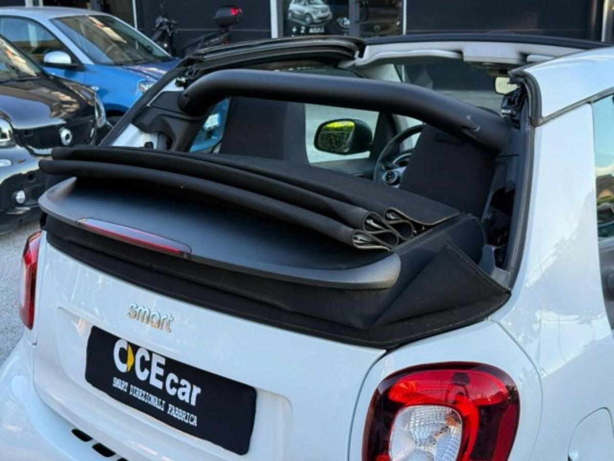 smart Fortwo Cabrio 70 1.0 twinamic cabrio Passion (2)