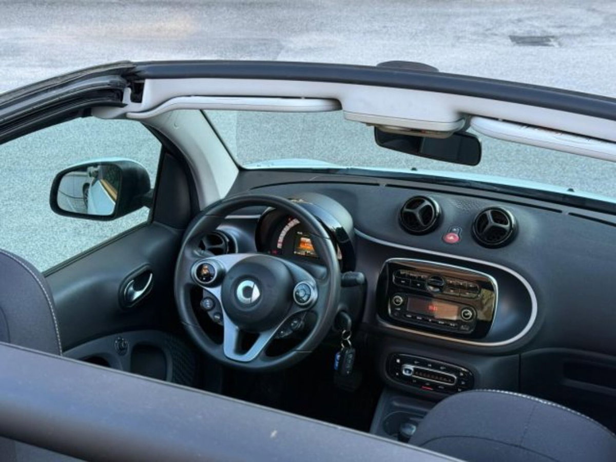 smart Fortwo Cabrio 70 1.0 twinamic cabrio Passion (4)