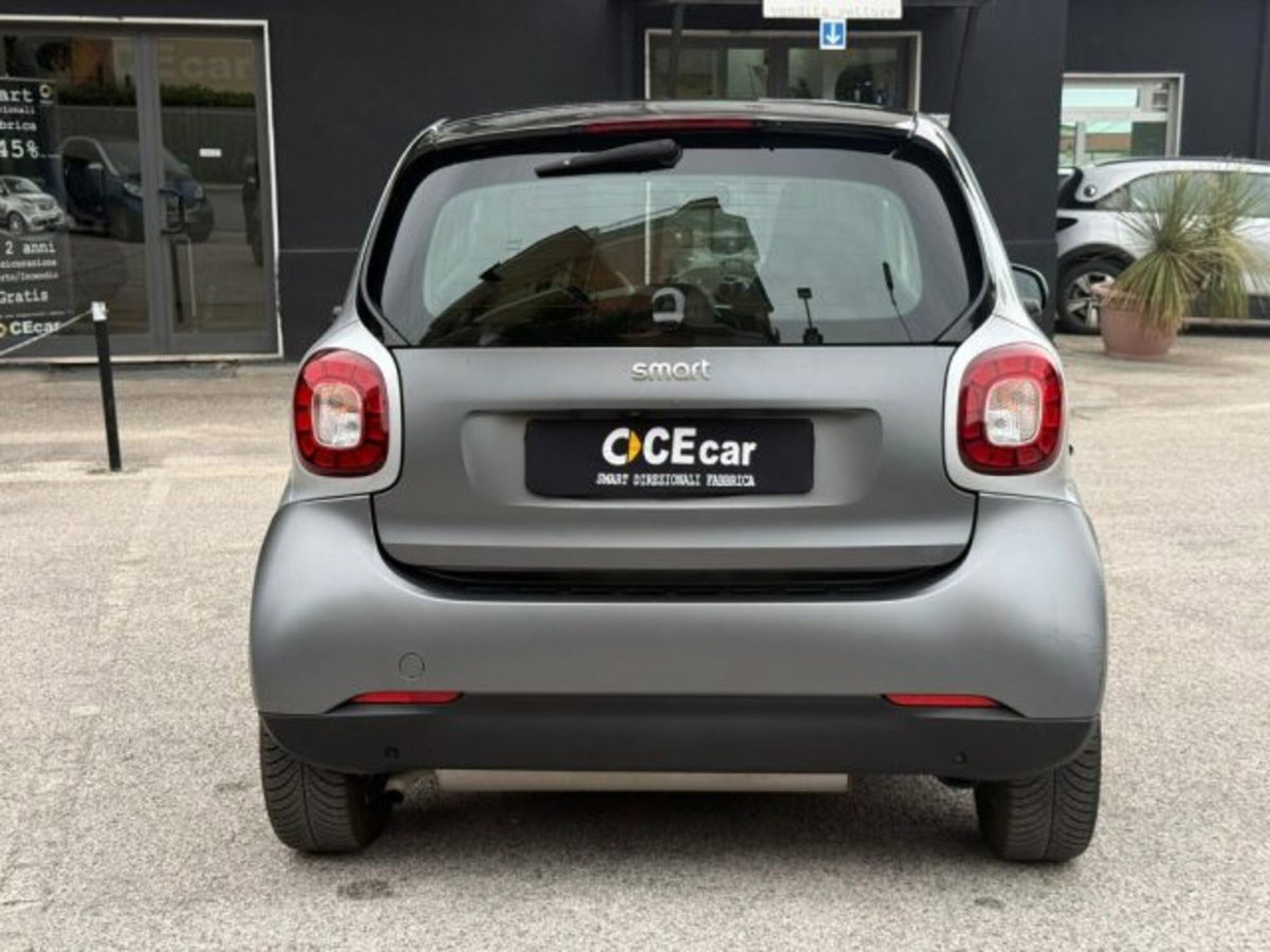 smart Fortwo 70 1.0 Urban (14)
