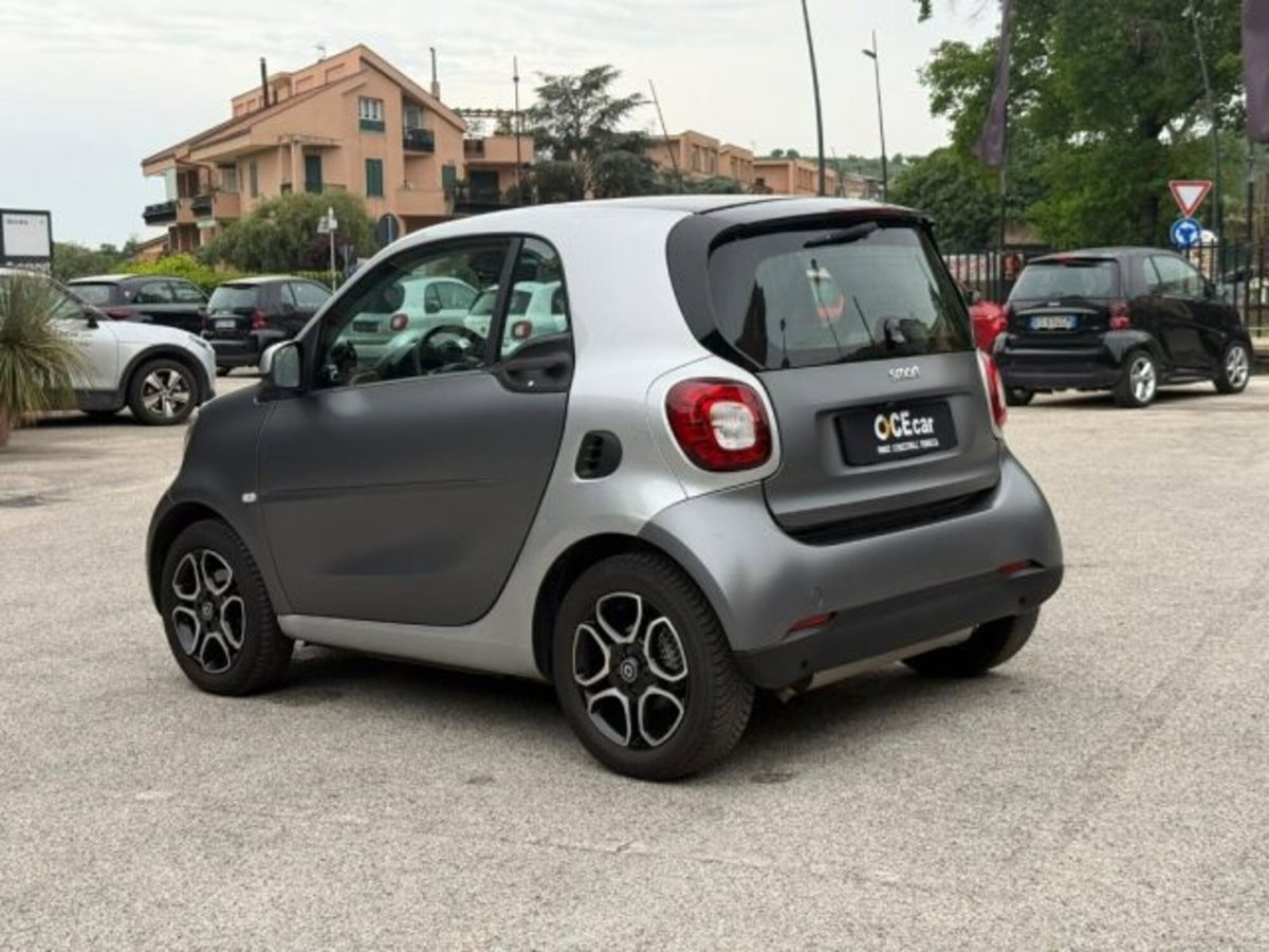 smart Fortwo 70 1.0 Urban (16)